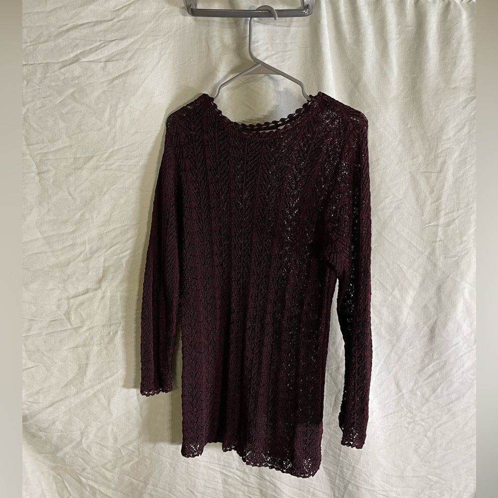 Liz Claiborne Collection- Burgundy Crocheted Top- Medium